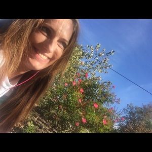 Meet your Posher, Lucy